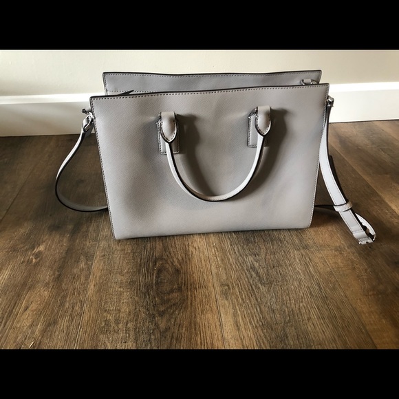 Medium Gray Kate Spade Purse with matching wallet - Picture 5 of 5